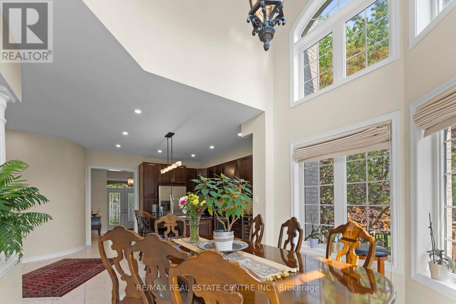 2454 Springforest Drive, Oakville, Ontario  L6M 0A1 - Photo 20 - W12945754