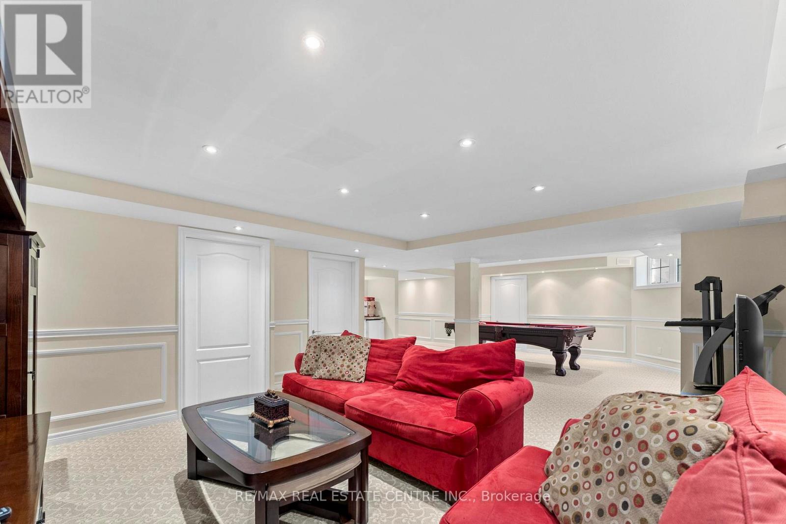 2454 Springforest Drive, Oakville, Ontario  L6M 0A1 - Photo 41 - W12945754