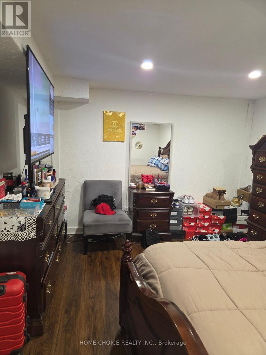 59 - 59 Craigleigh Crescent, Brampton, Ontario  L6T 2E3 - Photo 13 - W12945778