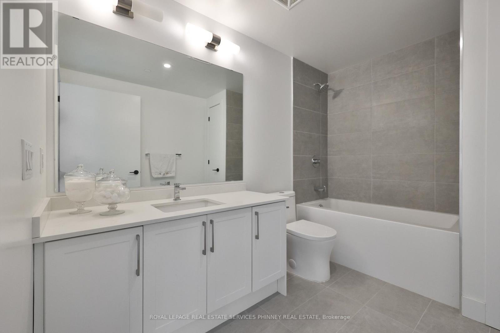 716 - 2450 Old Bronte Road, Oakville, Ontario  L6M 4J2 - Photo 21 - W12945802