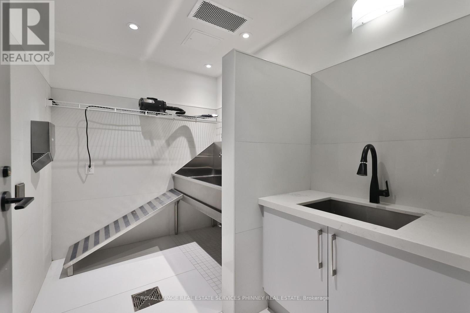 716 - 2450 Old Bronte Road, Oakville, Ontario  L6M 4J2 - Photo 42 - W12945802