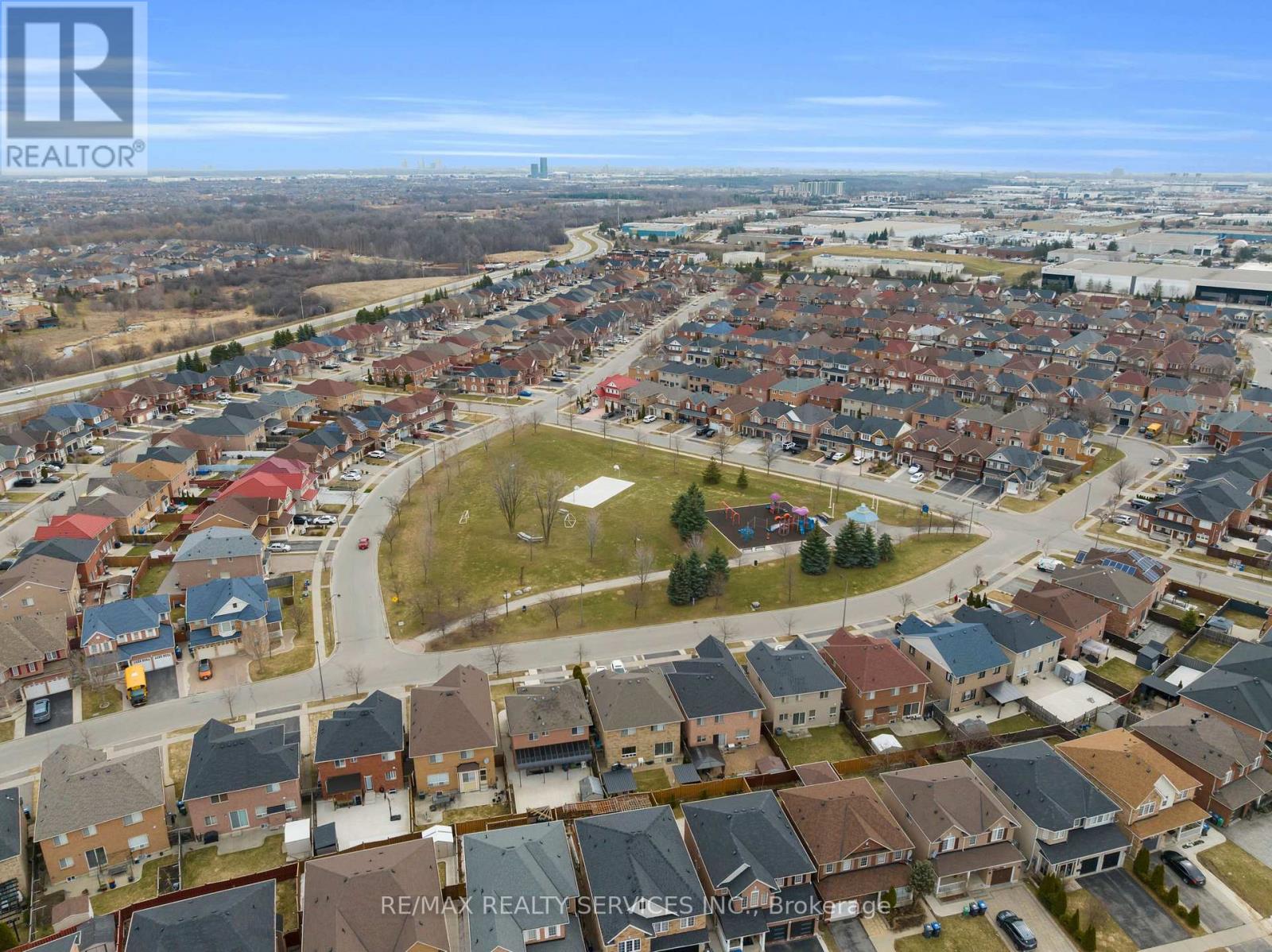 110 Dwyer Drive, Brampton, Ontario  L6S 0B4 - Photo 40 - W12945850