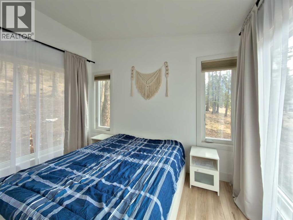 28 Kenai Acres, Blairmore, Alberta  T0K 0E0 - Photo 9 - A2295273