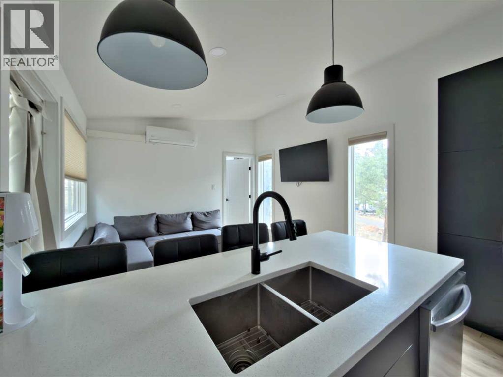 28 Kenai Acres, Blairmore, Alberta  T0K 0E0 - Photo 8 - A2295273