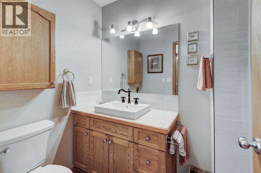 3 Strathmore Lakes Bay, Strathmore, Alberta  T1P 1L8 - Photo 20 - A2248842