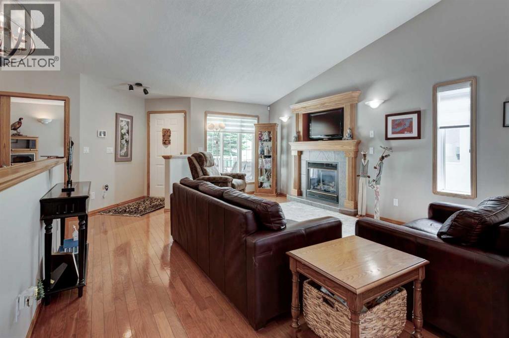 3 Strathmore Lakes Bay, Strathmore, Alberta  T1P 1L8 - Photo 4 - A2248842