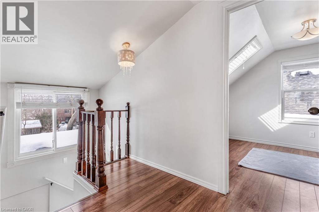 13 Devitt Avenue N, Waterloo, Ontario  N2J 3E7 - Photo 21 - 40814119