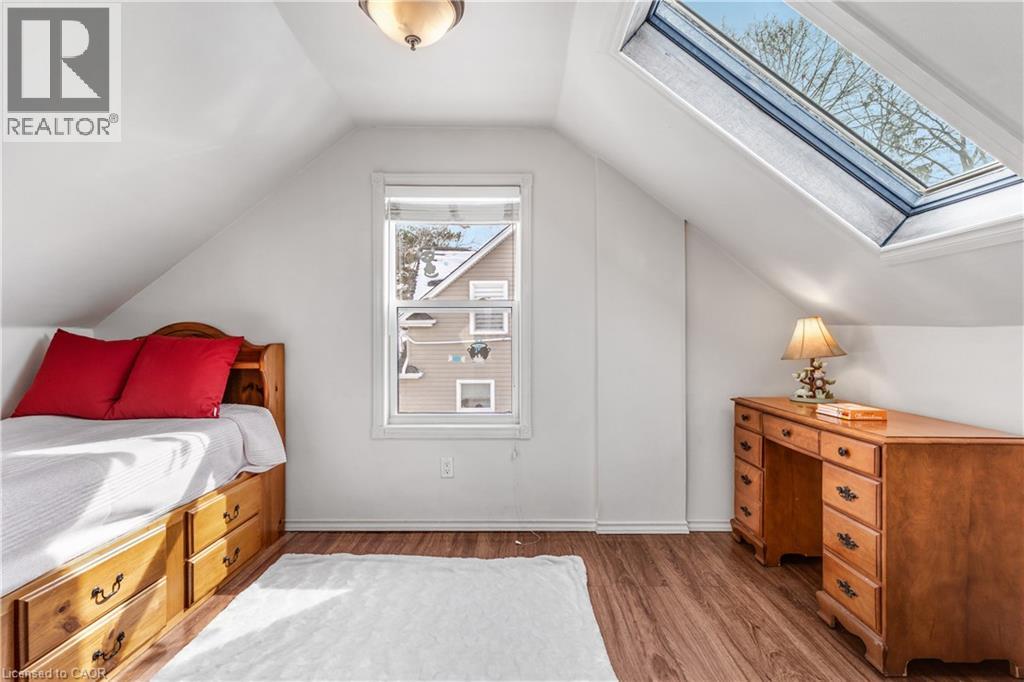 13 Devitt Avenue N, Waterloo, Ontario  N2J 3E7 - Photo 22 - 40814119