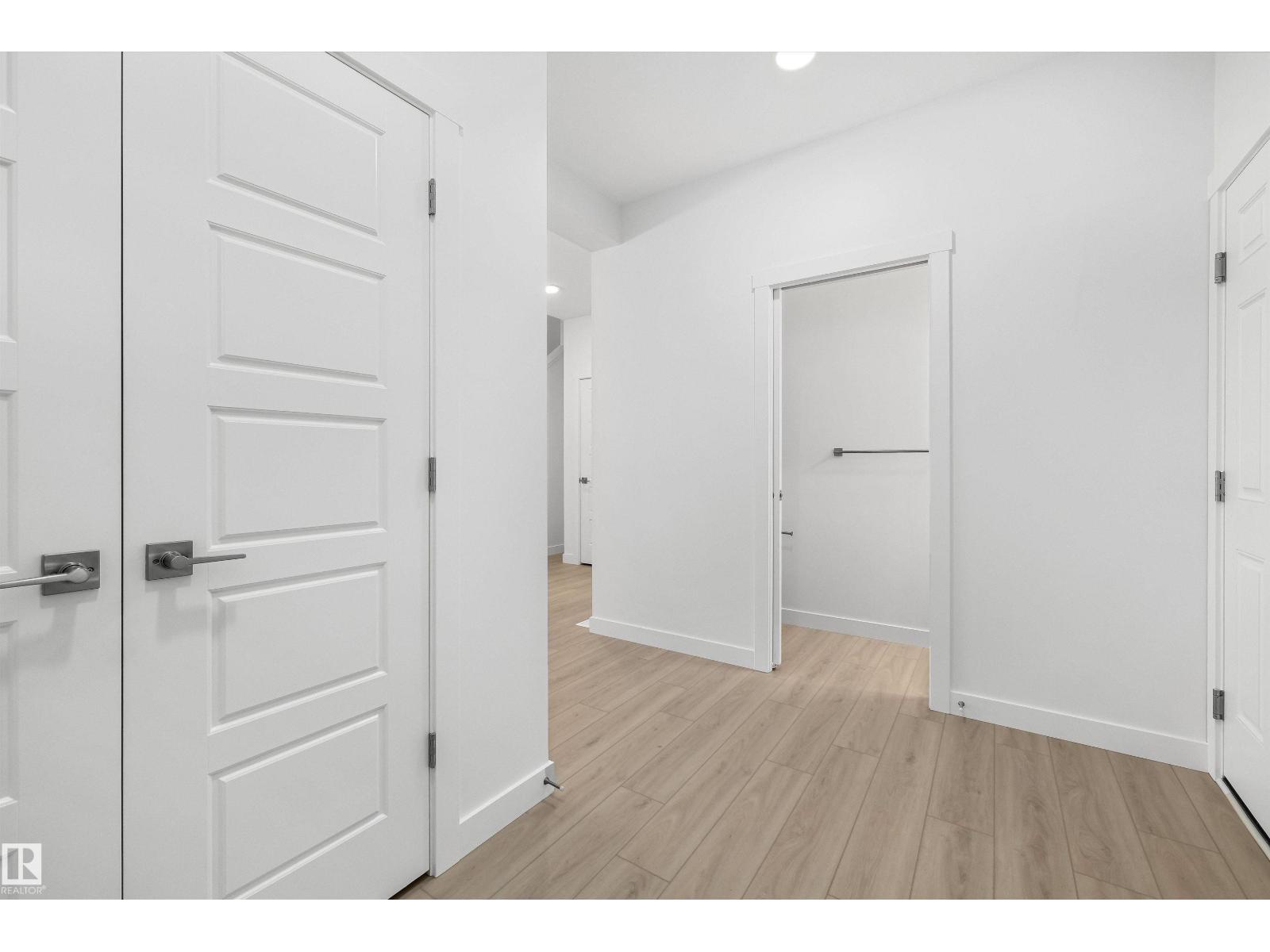 8728 183 Av Nw, Edmonton, Alberta  T5Z 0S8 - Photo 4 - E4476636