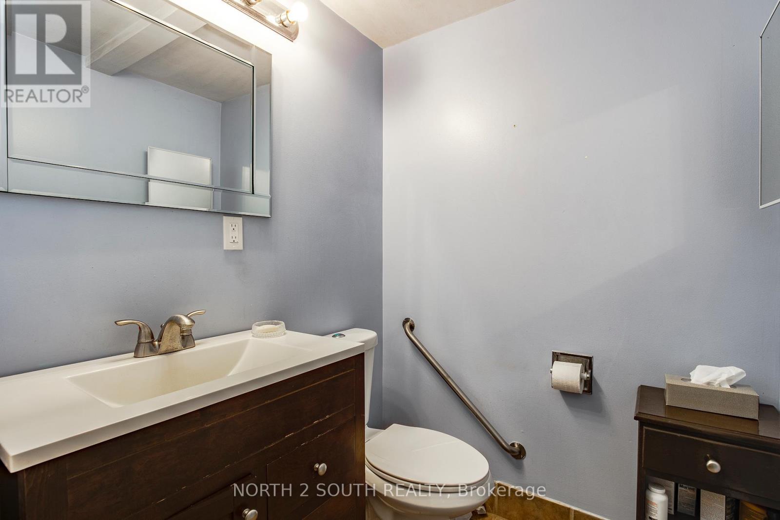 2512 Honey Harbour Road, Georgian Bay, Ontario  P0E 1E0 - Photo 34 - X12945546