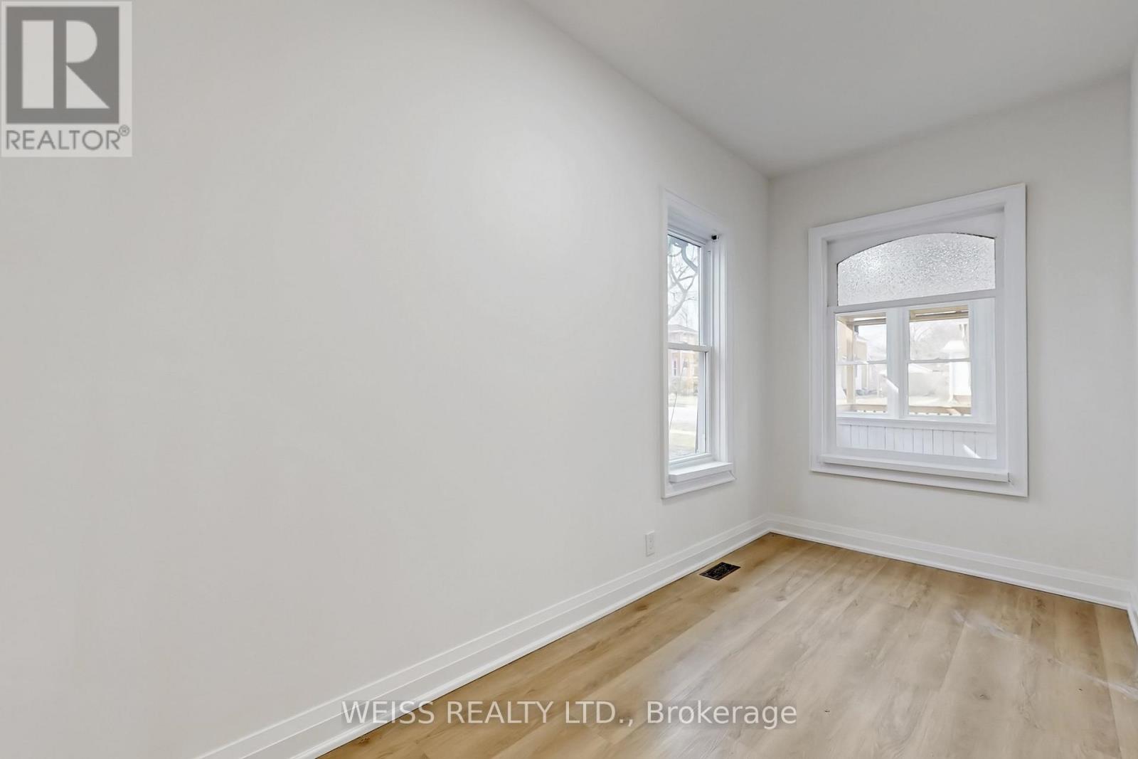 181 Talbot Street N, Norfolk, Ontario  N3Y 3W8 - Photo 36 - X12945558