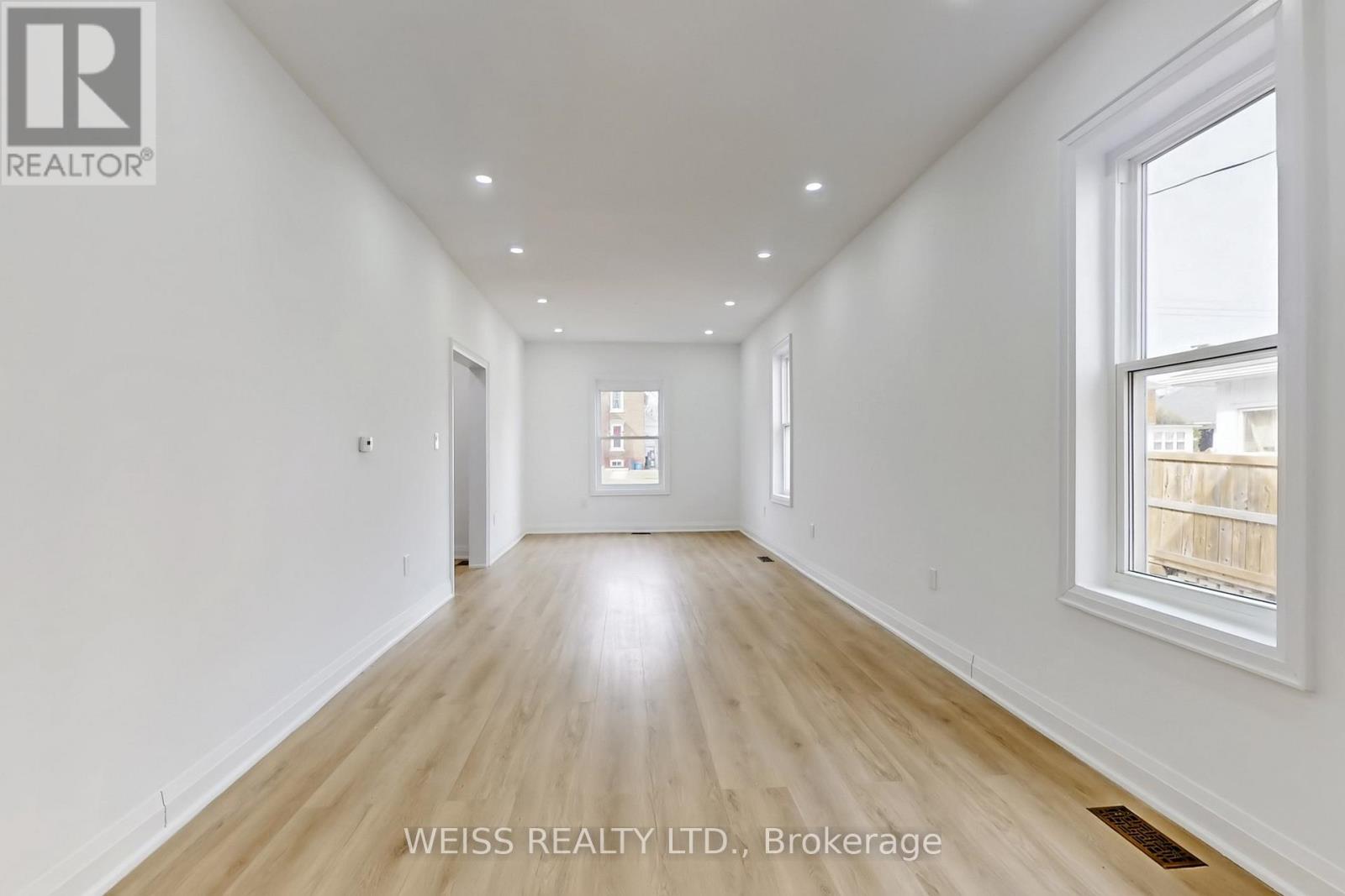 181 Talbot Street N, Norfolk, Ontario  N3Y 3W8 - Photo 7 - X12945558