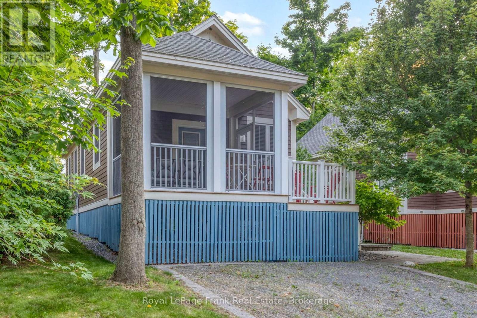 178 - 11 Farm View Lane, Prince Edward County, Ontario  K0K 1P0 - Photo 2 - X12945576