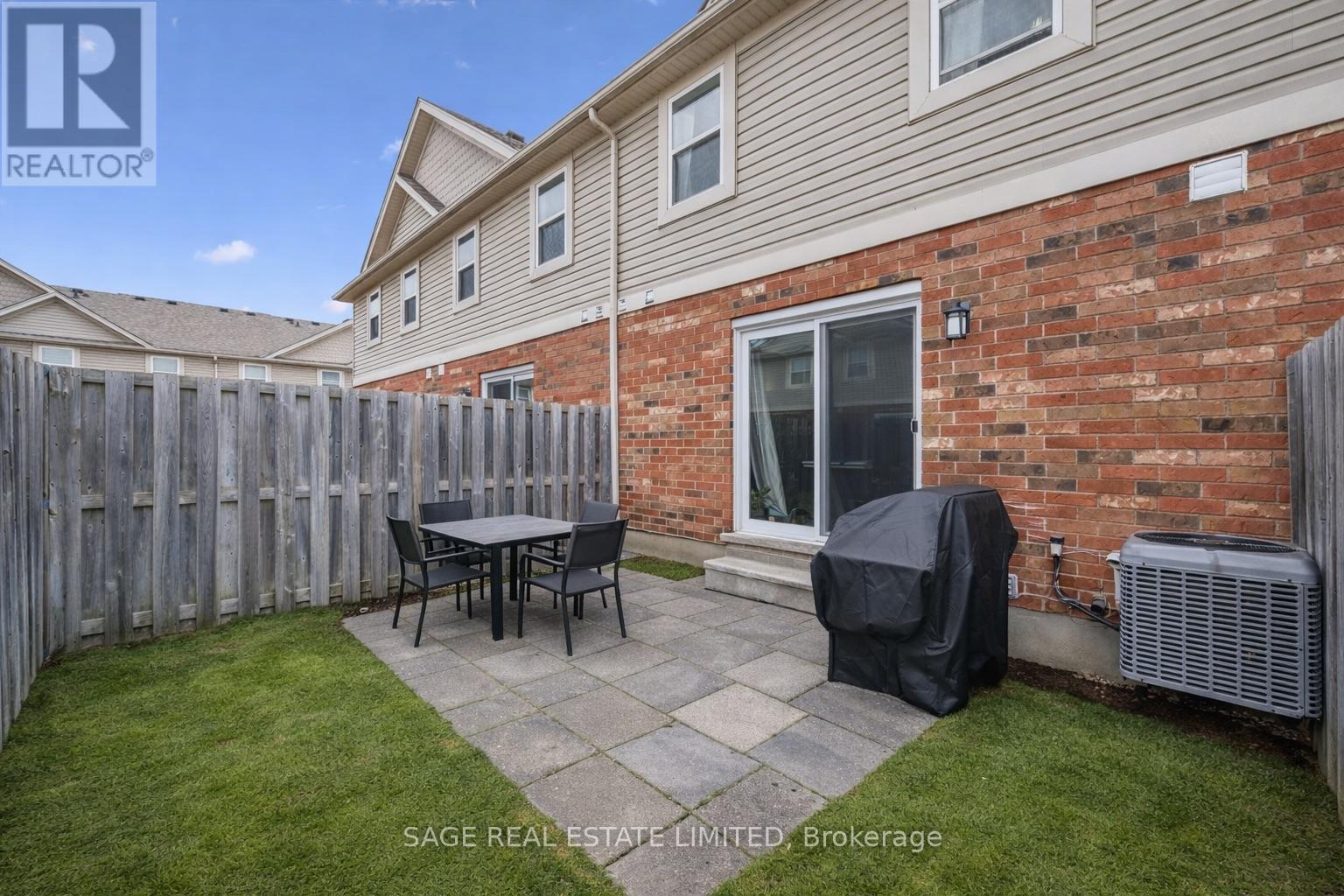 28 - 124 Gosling Gardens, Guelph, Ontario  N1G 5K6 - Photo 23 - X12945666