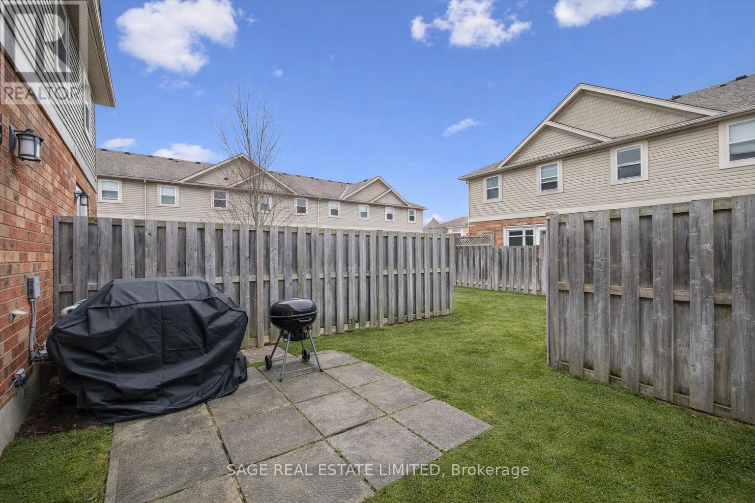 28 - 124 Gosling Gardens, Guelph, Ontario  N1G 5K6 - Photo 24 - X12945666