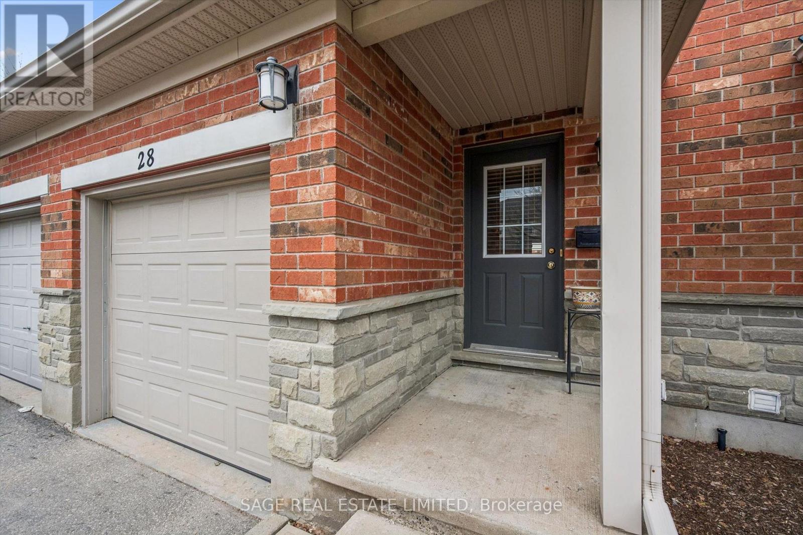 28 - 124 Gosling Gardens, Guelph, Ontario  N1G 5K6 - Photo 3 - X12945666
