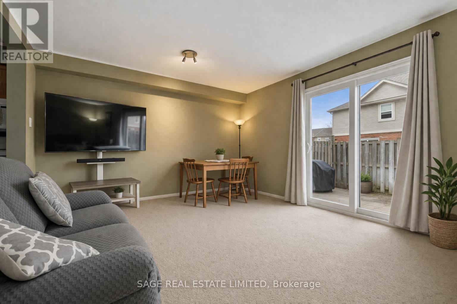 28 - 124 Gosling Gardens, Guelph, Ontario  N1G 5K6 - Photo 5 - X12945666