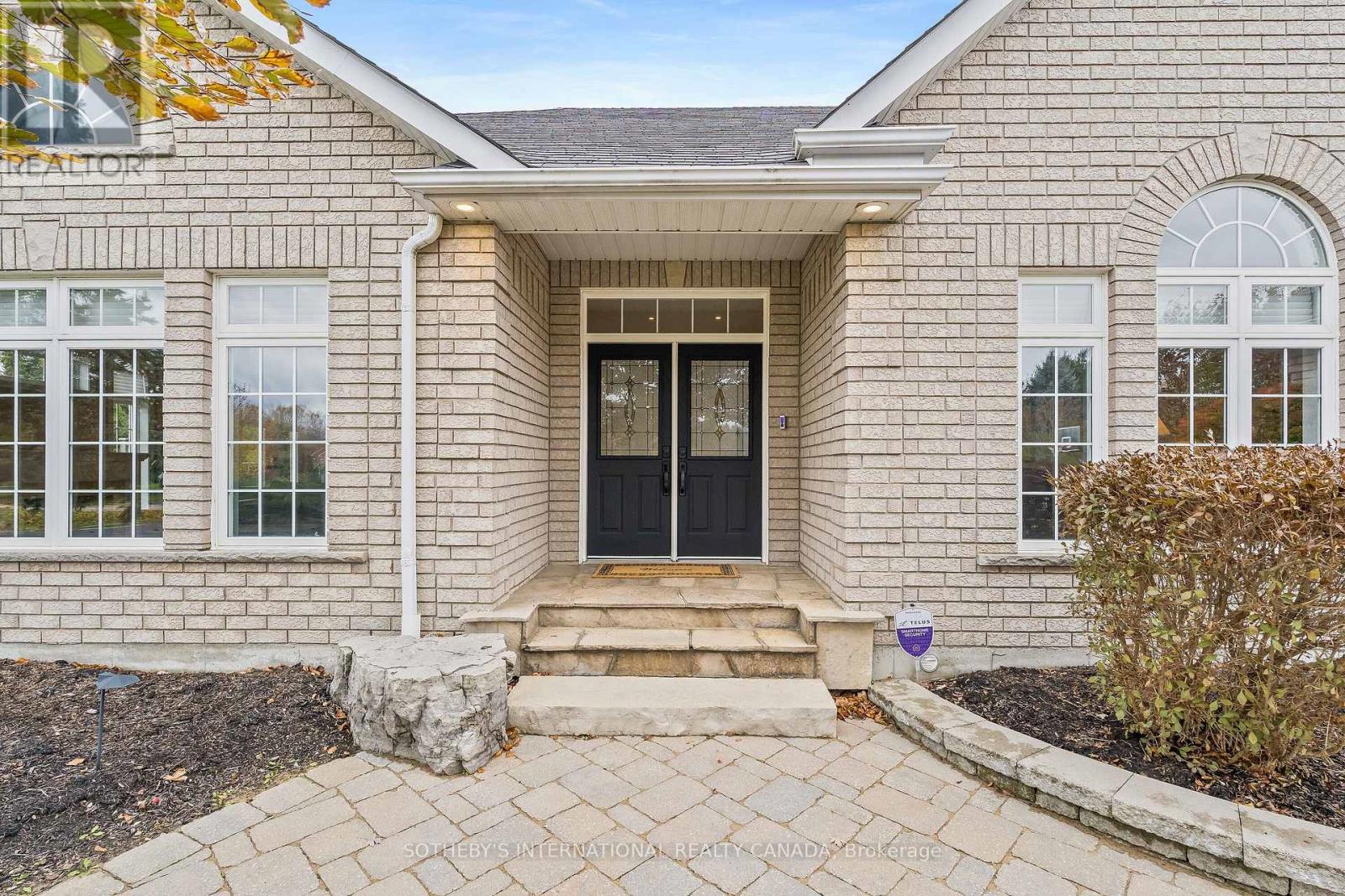 159 Delarmbro Drive, Erin, Ontario  N0B 1T0 - Photo 5 - X12945718