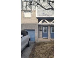 32 - 589 BEECHWOOD DRIVE N, Waterloo, Ontario