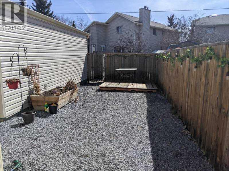 281 Sunvale Drive Se, Calgary, Alberta  T2X 3B8 - Photo 11 - A2292505