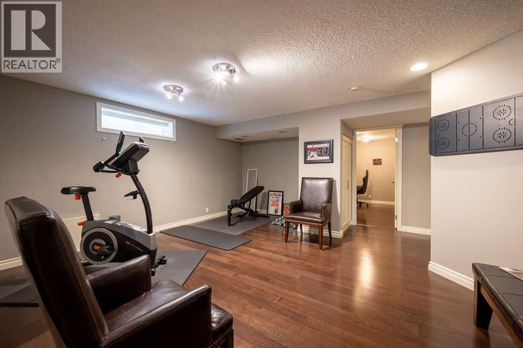 45 Mt Gibraltar Heights Se, Calgary, Alberta  T2Z 3R2 - Photo 35 - A2296220