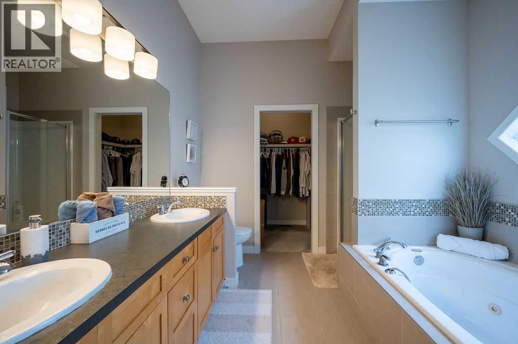 45 Mt Gibraltar Heights Se, Calgary, Alberta  T2Z 3R2 - Photo 26 - A2296220