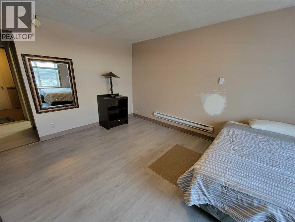 4939 50 Street, Rocky Mountain House, Alberta  T4T 1A7 - Photo 6 - A2297515