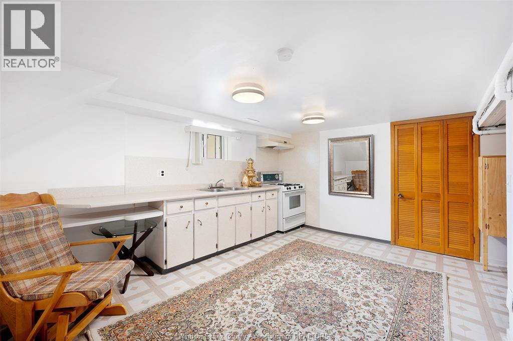 3767 Turner, Windsor, Ontario  N8W 3N2 - Photo 31 - 26006789