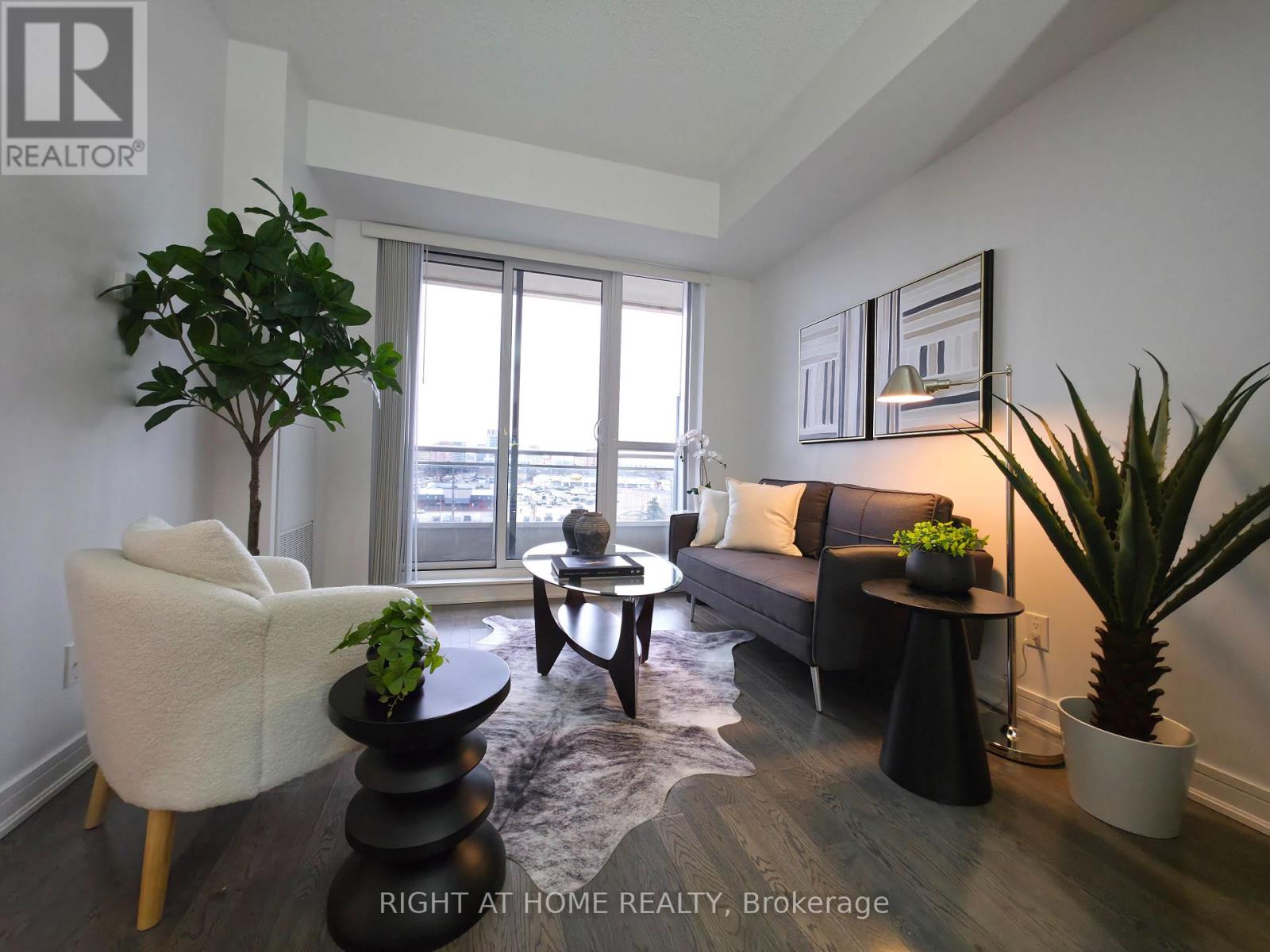 Ne616 - 9205 Yonge Street, Richmond Hill, Ontario  L4C 1V5 - Photo 6 - N12917612