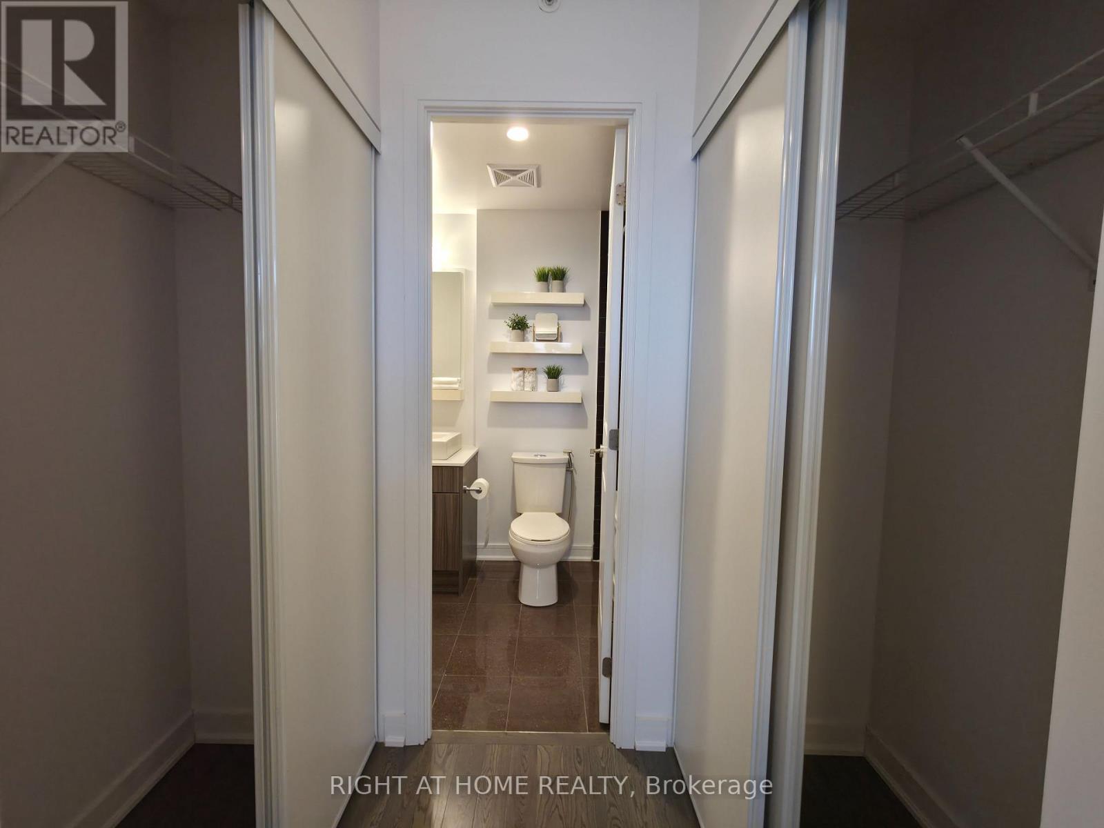 Ne616 - 9205 Yonge Street, Richmond Hill, Ontario  L4C 1V5 - Photo 11 - N12917612