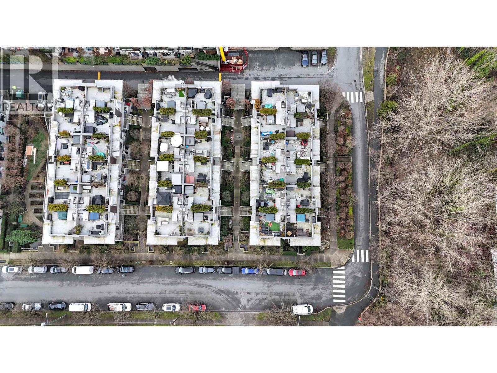 103 735 W 15th Street, North Vancouver, British Columbia  V7M 0B8 - Photo 31 - R3105841