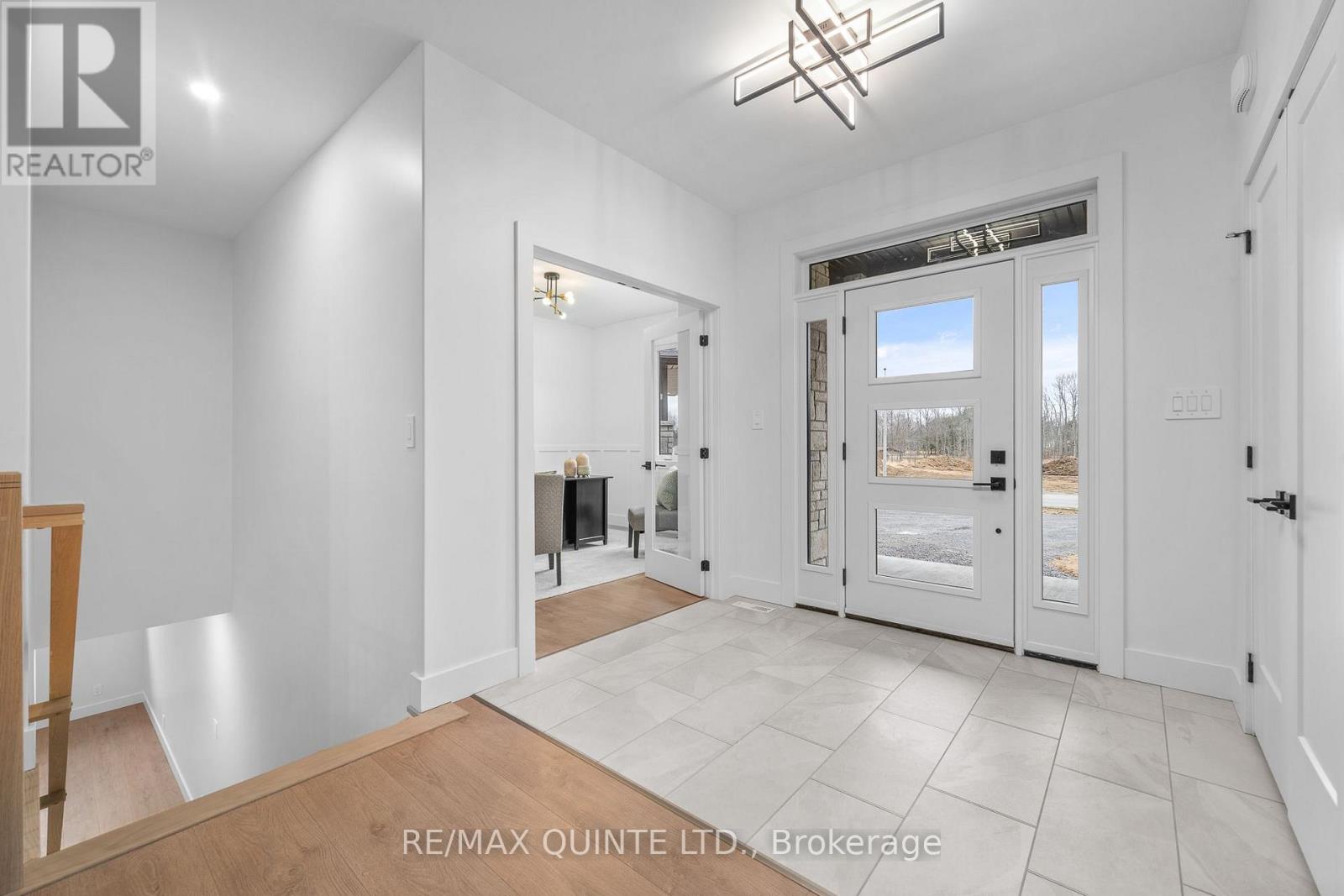 235 Michael's Way, Prince Edward County, Ontario  K0K 1L0 - Photo 2 - X12945932