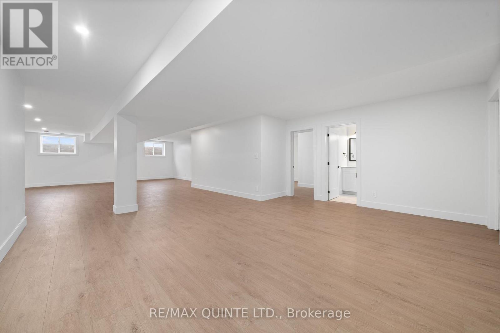 235 Michael's Way, Prince Edward County, Ontario  K0K 1L0 - Photo 32 - X12945932