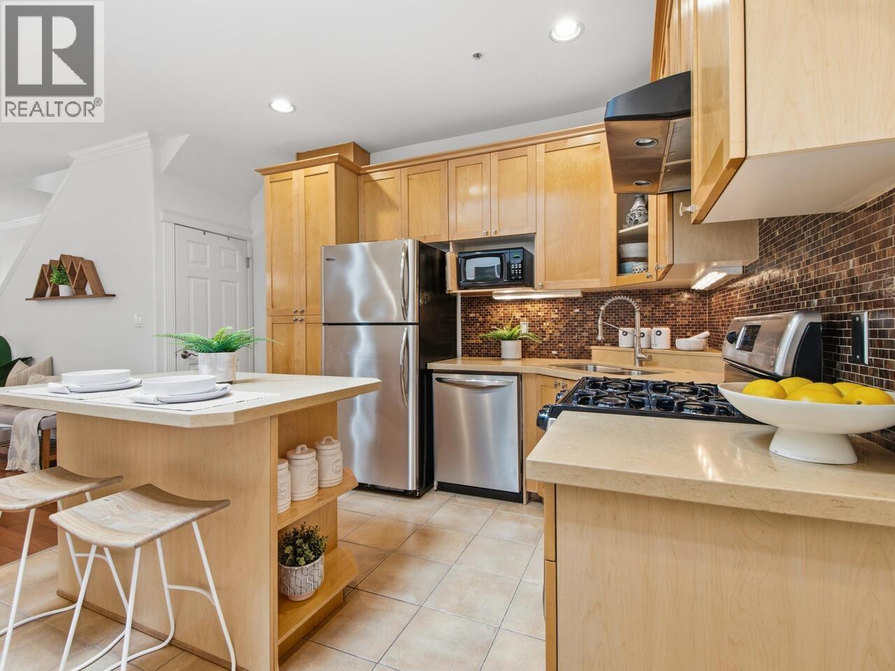 1530 Kitchener Street, Vancouver, British Columbia  V5L 2V9 - Photo 7 - R3105870