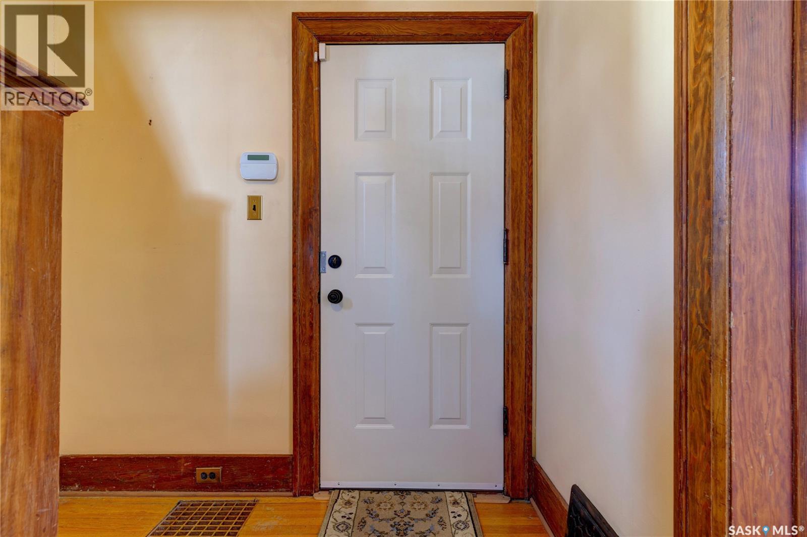 2648 Retallack Street, Regina, Saskatchewan  S4T 2L5 - Photo 6 - SK031646