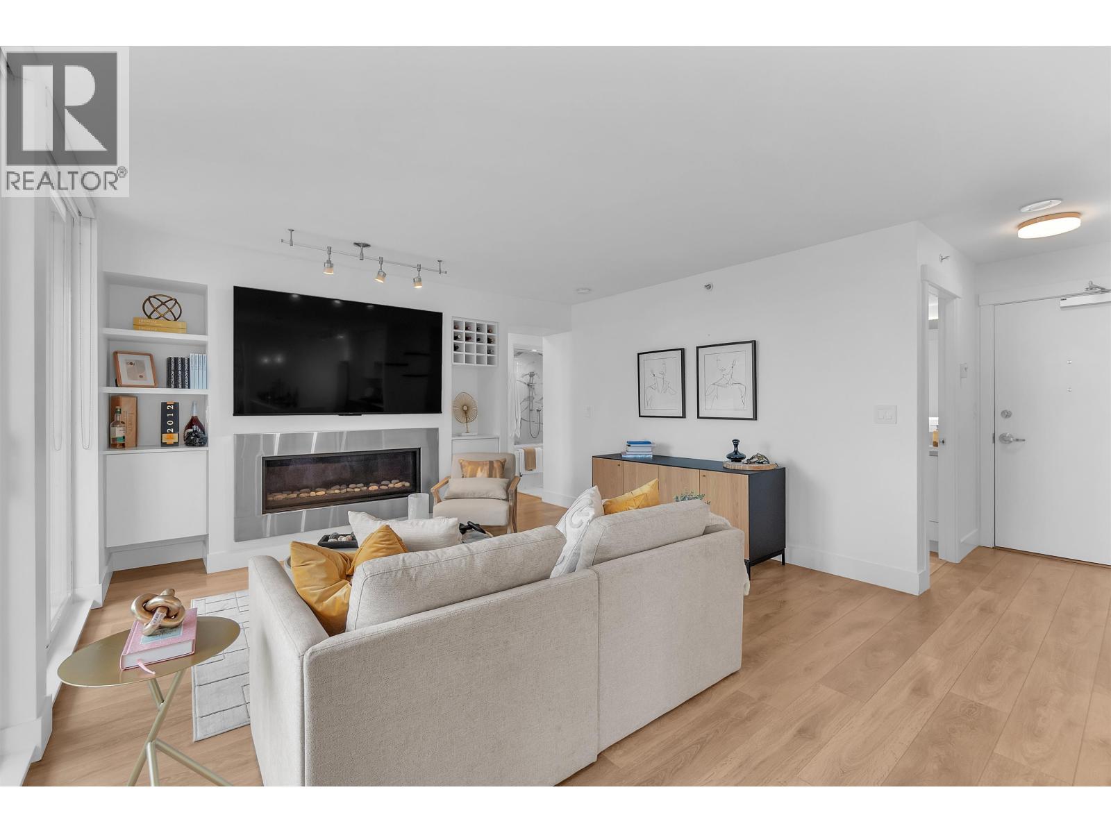 2504 969 Richards Street, Vancouver, British Columbia  V6B 1A8 - Photo 7 - R3104845