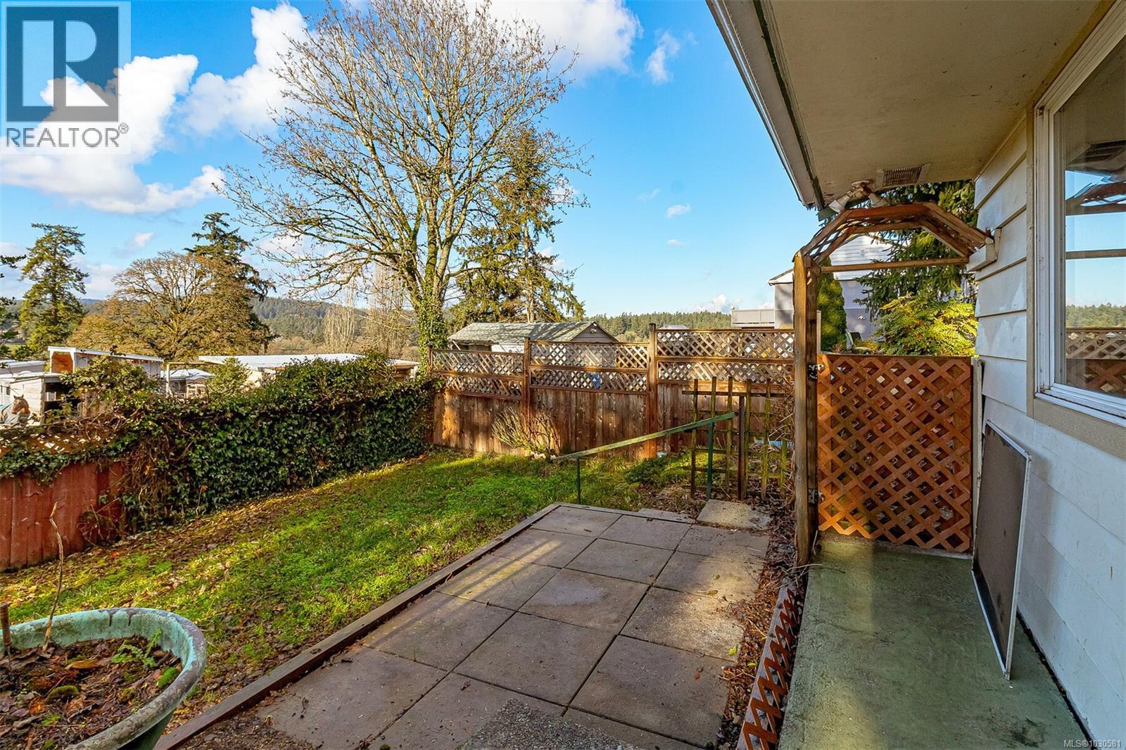 4040 Holland Ave, Saanich, British Columbia  V8Z 5K1 - Photo 42 - 1030581