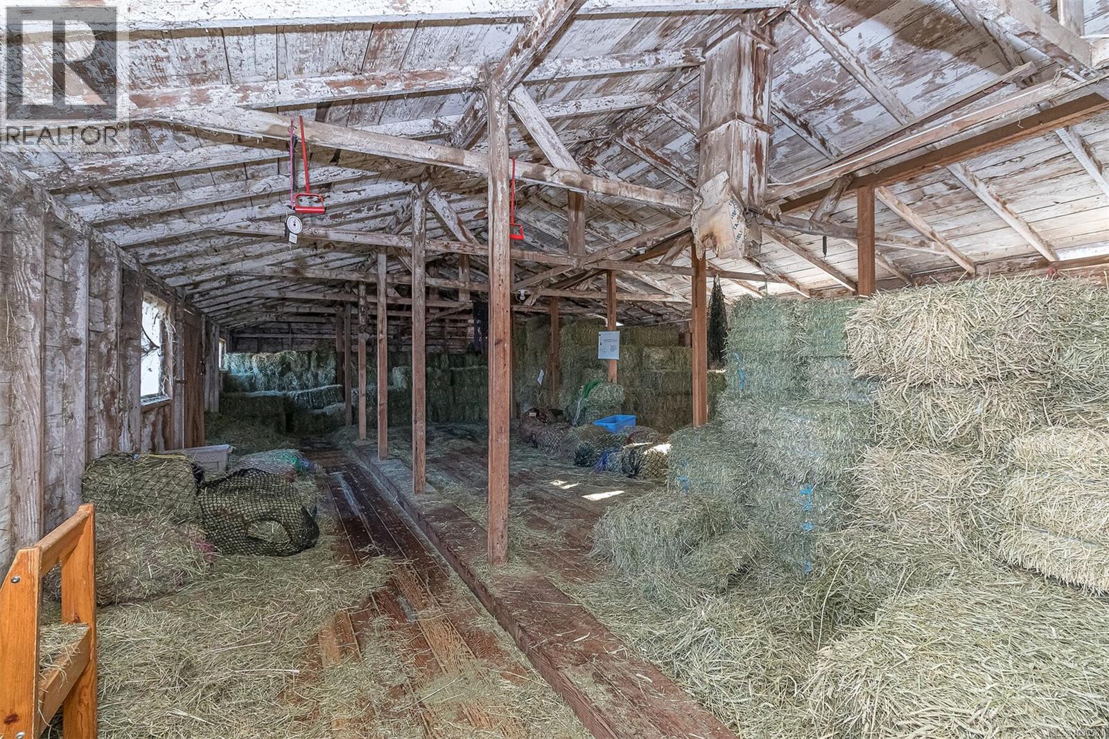 4040 Holland Ave, Saanich, British Columbia  V8Z 5K1 - Photo 69 - 1030581