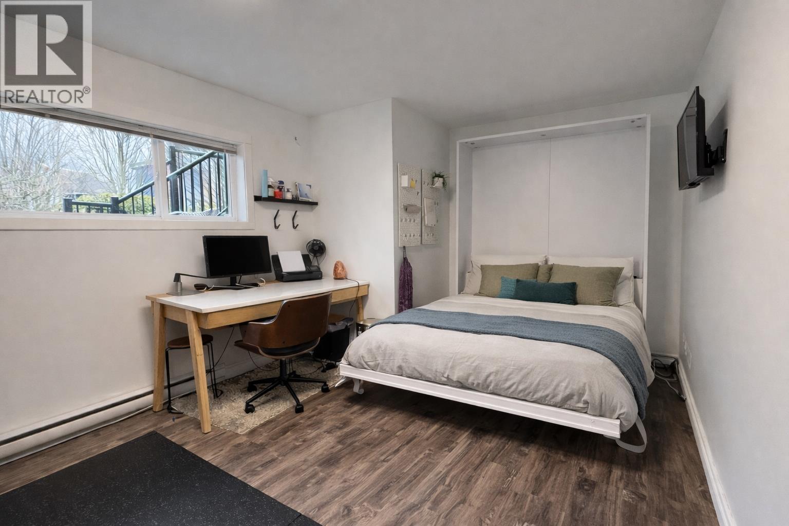 6 1233 Main Street, Squamish, British Columbia  V8B 0P7 - Photo 10 - R3099312