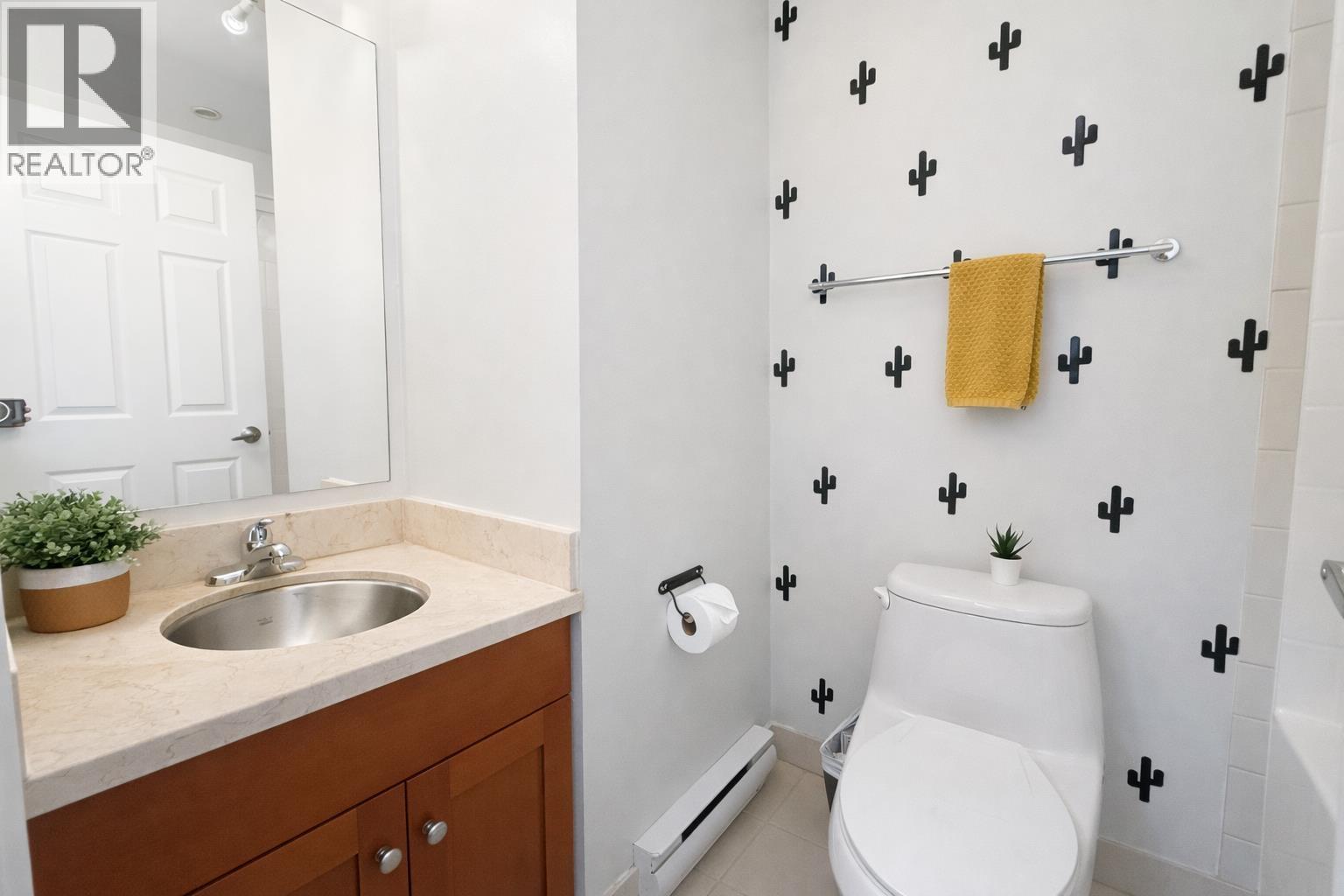 6 1233 Main Street, Squamish, British Columbia  V8B 0P7 - Photo 14 - R3099312