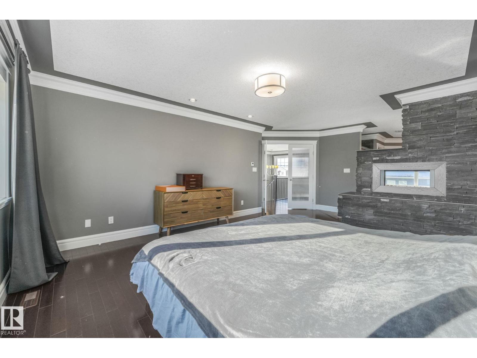 1360 Cunningham Dr Sw, Edmonton, Alberta  T6W 2R6 - Photo 25 - E4480070