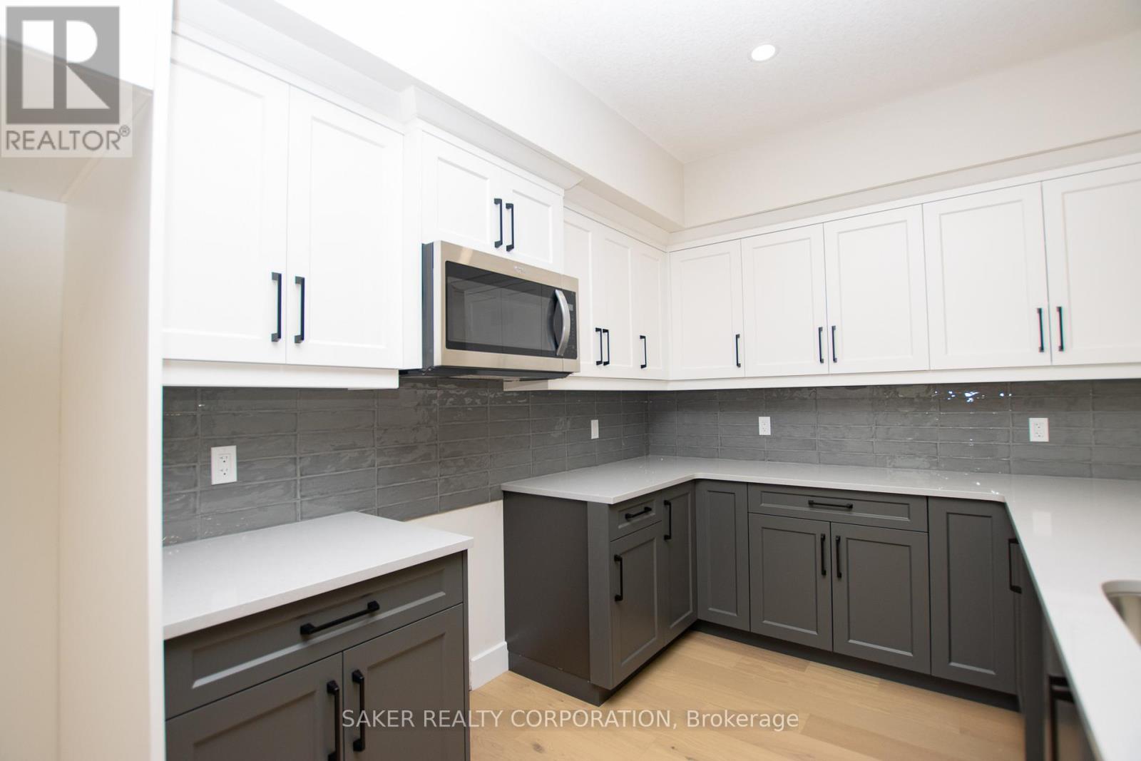 619 Regent Street, Strathroy-Caradoc, Ontario  N0L 1W0 - Photo 13 - X12945872