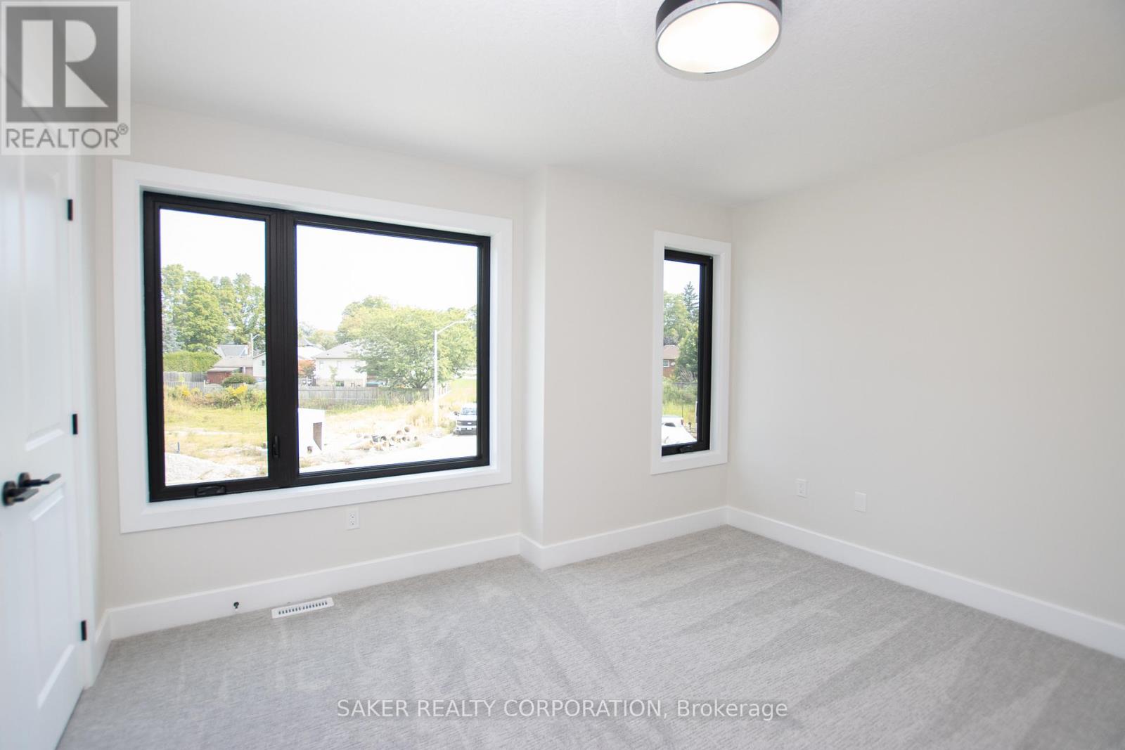 619 Regent Street, Strathroy-Caradoc, Ontario  N0L 1W0 - Photo 17 - X12945872