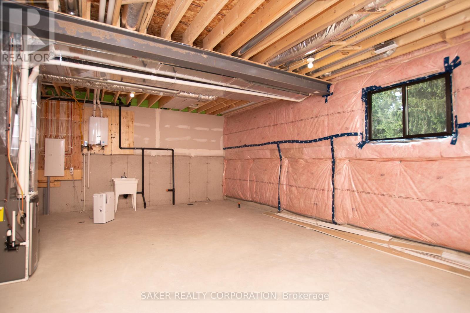 619 Regent Street, Strathroy-Caradoc, Ontario  N0L 1W0 - Photo 30 - X12945872