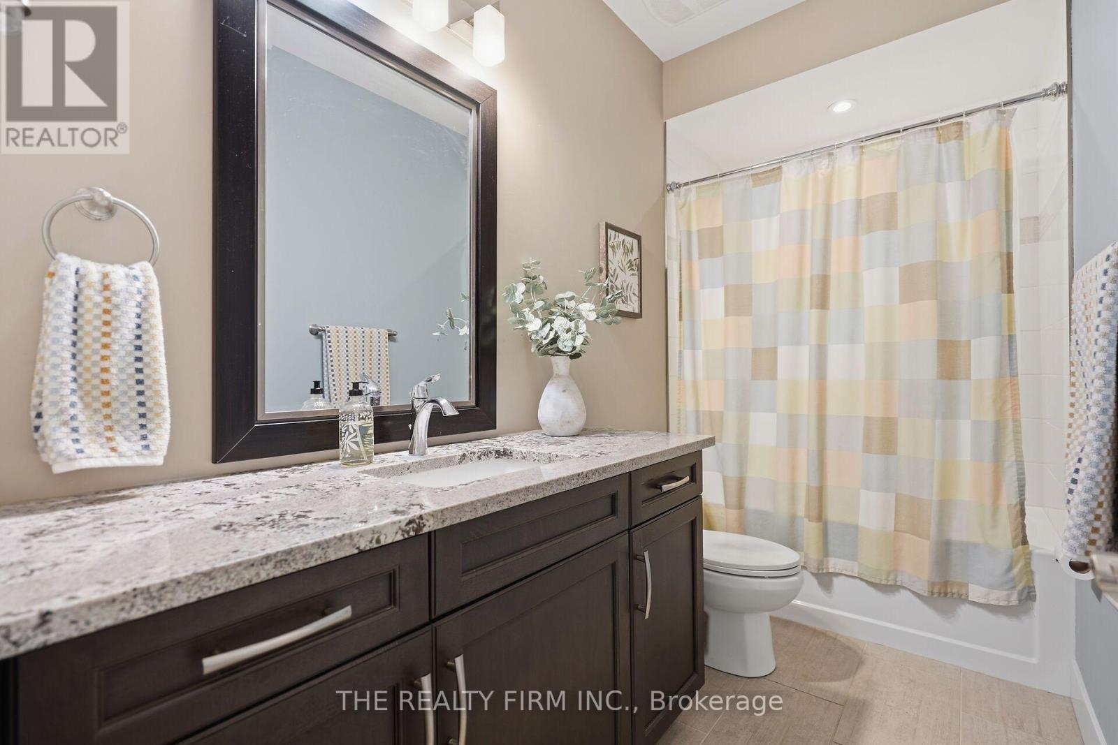 2 Slammer Trail, Thames Centre, Ontario  N0M 2P0 - Photo 26 - X12945892