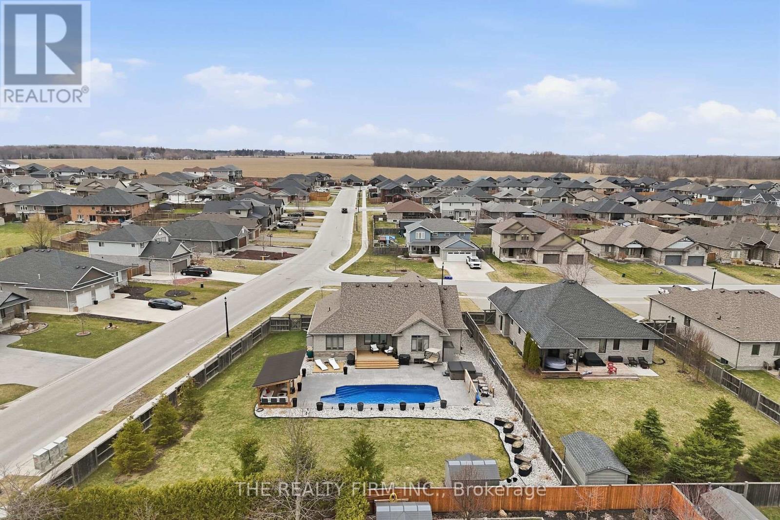 2 Slammer Trail, Thames Centre, Ontario  N0M 2P0 - Photo 50 - X12945892