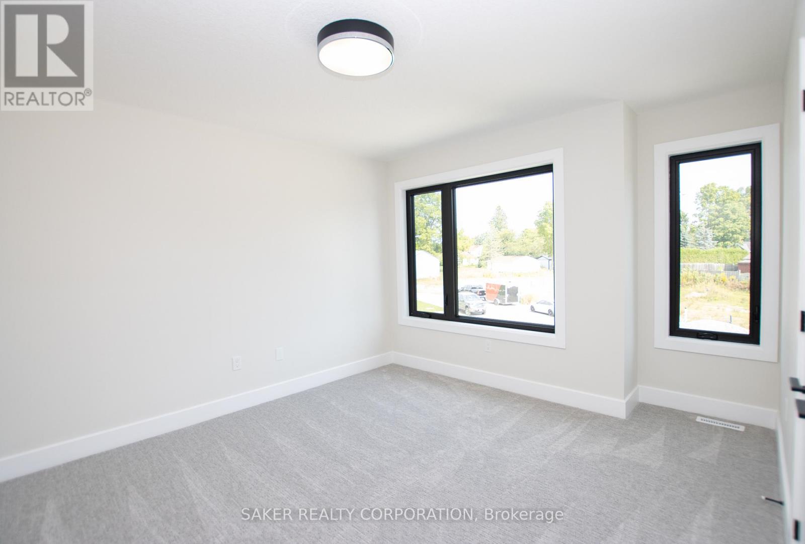 621 Regent Street, Strathroy-Caradoc, Ontario  N0L 1W0 - Photo 15 - X12945908