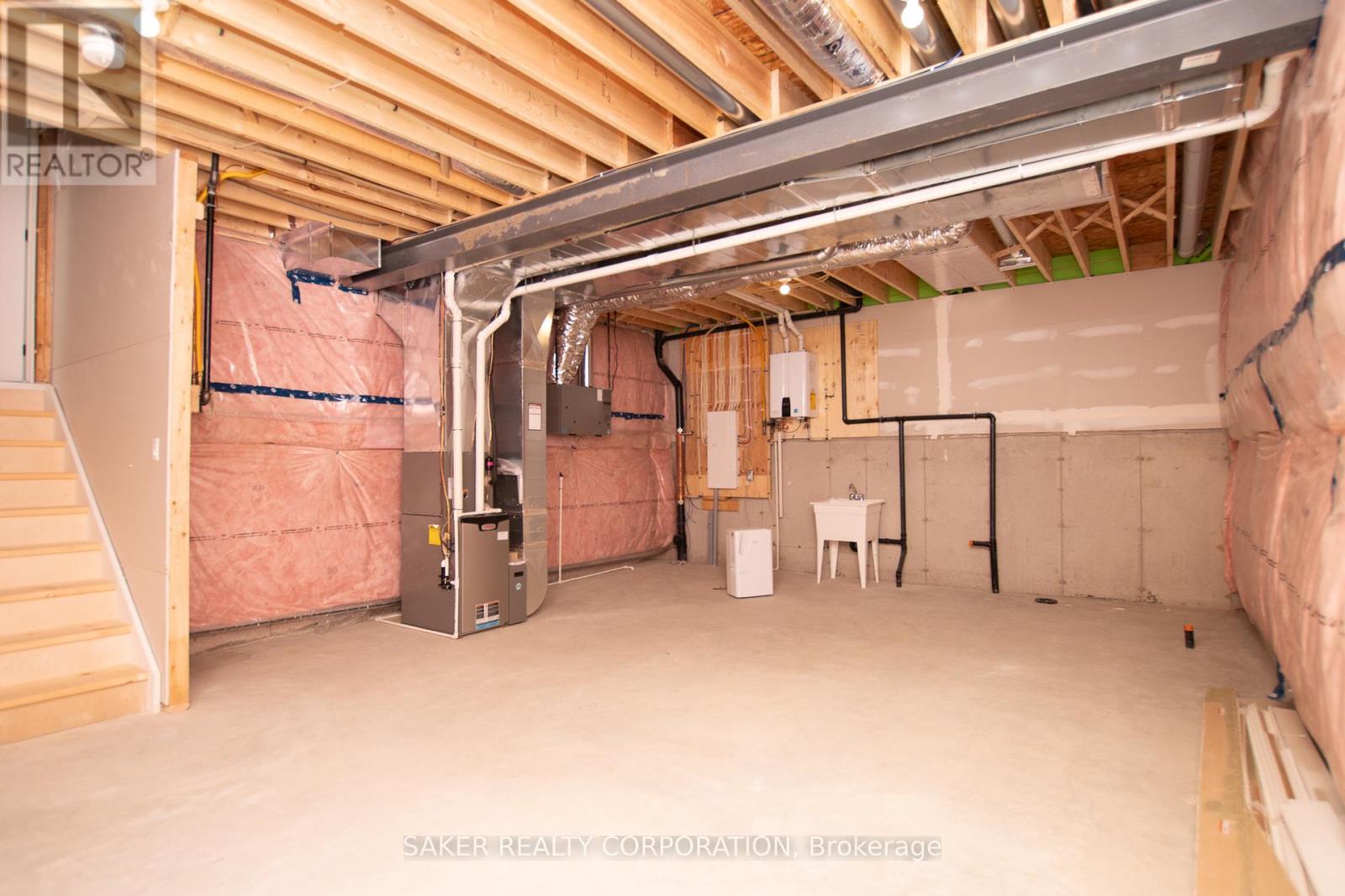 621 Regent Street, Strathroy-Caradoc, Ontario  N0L 1W0 - Photo 31 - X12945908