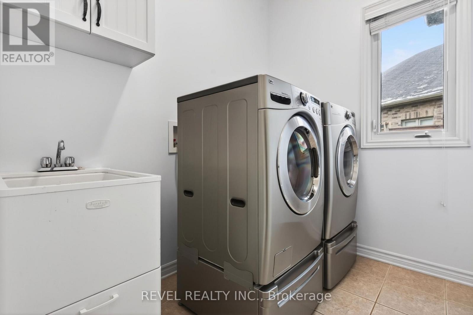 3190 Pincombe Drive, London South, Ontario  N6L 0B4 - Photo 21 - X12945976