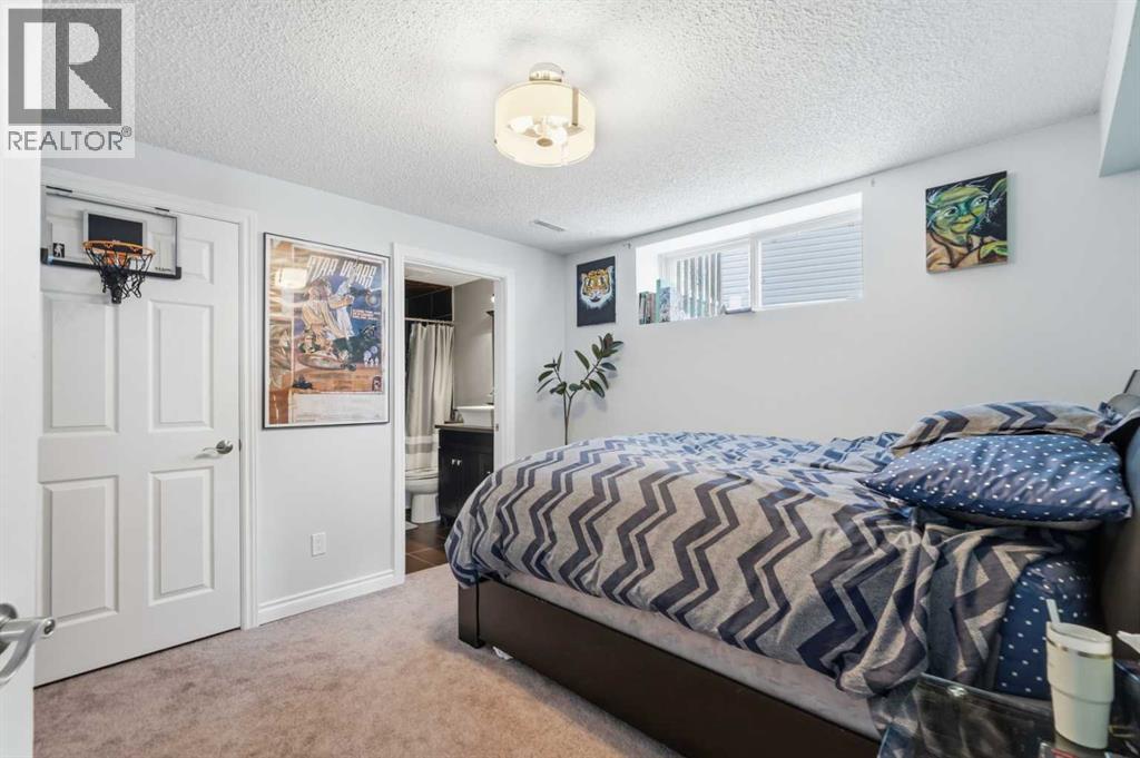 99 Sunset View, Cochrane, Alberta  T4C 0E8 - Photo 34 - A2297999